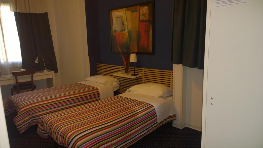 Bed and breakfast Almi 3*